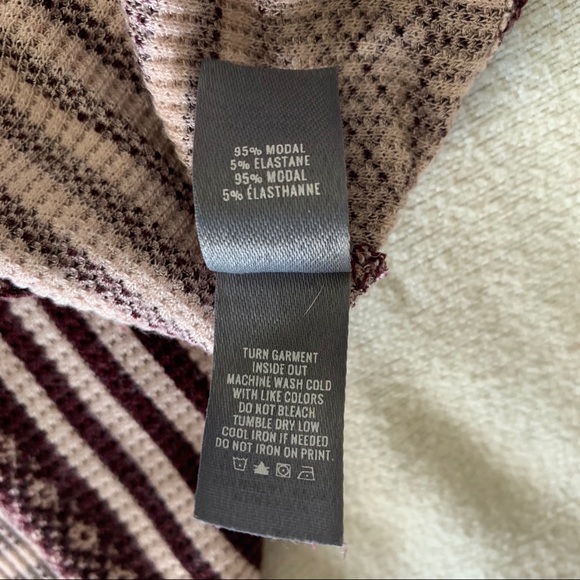 Aerie Striped Fair Isle Thermal with Thumb Holes - Picture 5 of 10